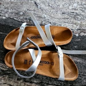 Birkenstock Doloa silver sandal